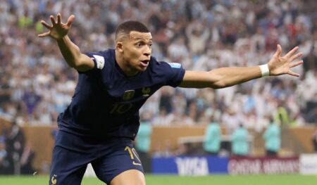Kylian Mbappe, Dünya Kupası Tarihine Geçti