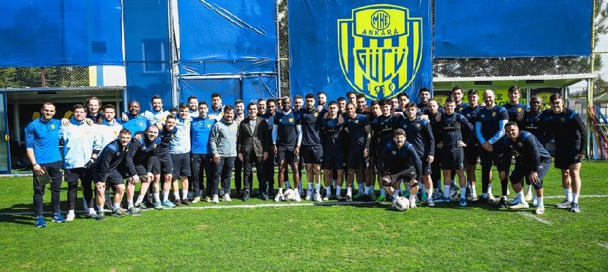 A Milli Takım Teknik Direktörü Vincenzo Montella’dan Ankaragücü’ne Ziyaret
