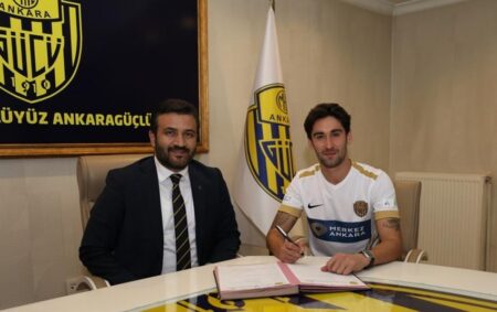 Ankaragücü Forması da Giymişti… Futbolu Bırakıp Dönerci Dükkanı Açtı