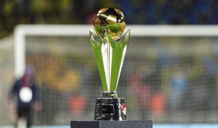 Galatasaray ile Fenerbahçe’nin Karşılaşacağı Süper Kupa 2025’in Başlama Saati Değişti