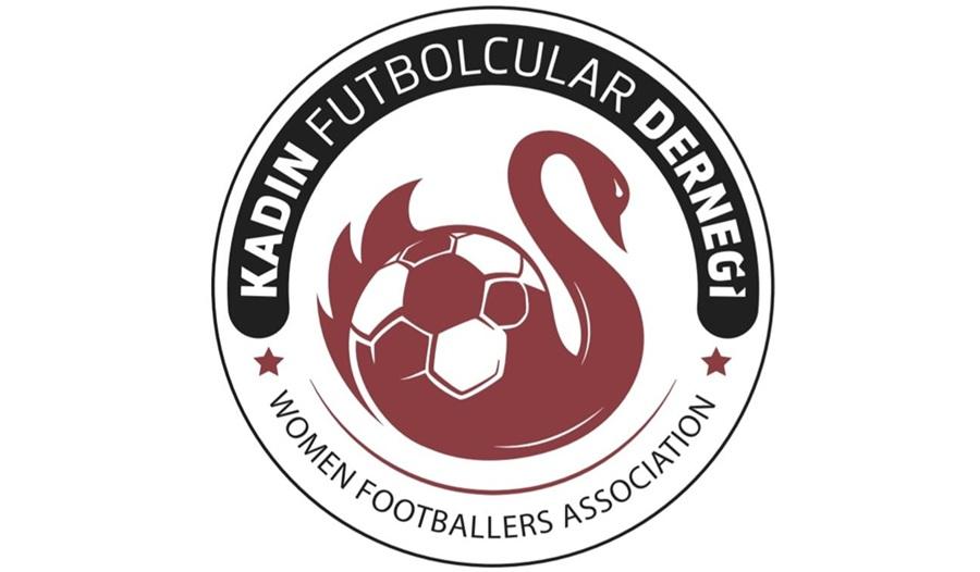 Kadın Futbolunun En İyileri Seçiliyor